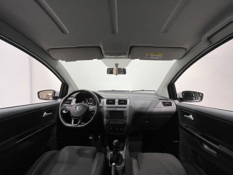 VolksWagen Fox Connect 1.6 Flex 8V 5p