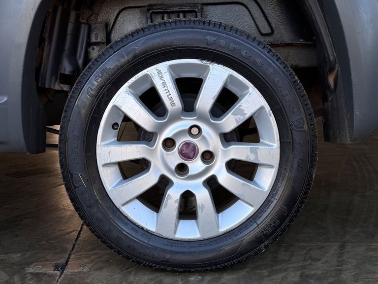 Fiat Strada Adventure1.8/ 1.8 LOCKER Flex CD