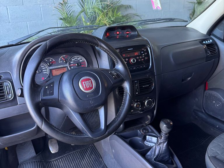 Fiat Strada Adventure1.8/ 1.8 LOCKER Flex CD