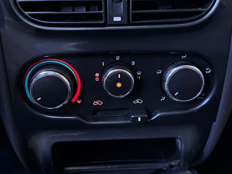 Fiat Strada Adventure1.8/ 1.8 LOCKER Flex CD