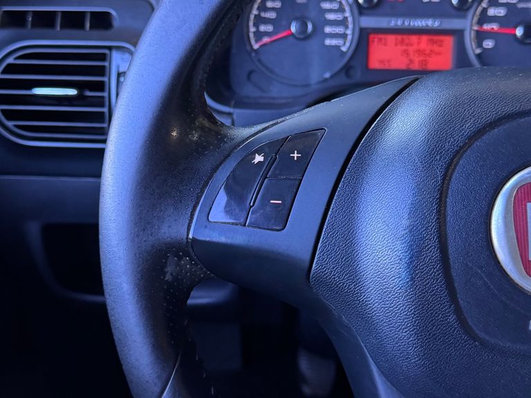 Fiat Strada Adventure1.8/ 1.8 LOCKER Flex CD