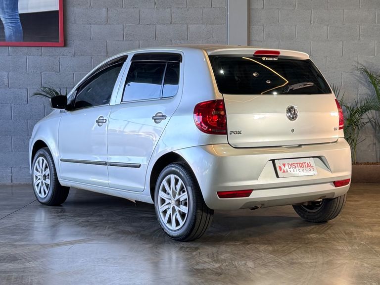 VolksWagen Fox 1.6 Mi Total Flex 8V 5p