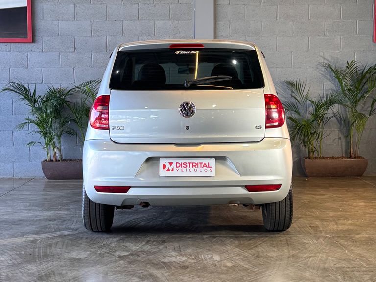 VolksWagen Fox 1.6 Mi Total Flex 8V 5p