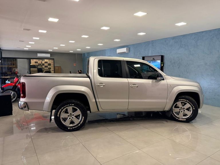 VolksWagen AMAROK Highline CD 3.0 4x4 TB Dies. Aut.