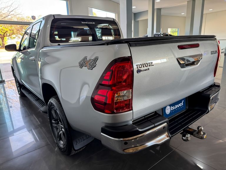 Toyota Hilux CD SR 4x4 2.8 TDI Diesel Aut.
