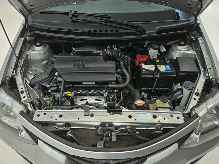 Toyota ETIOS XS Sedan 1.5 Flex 16V 4p Aut.