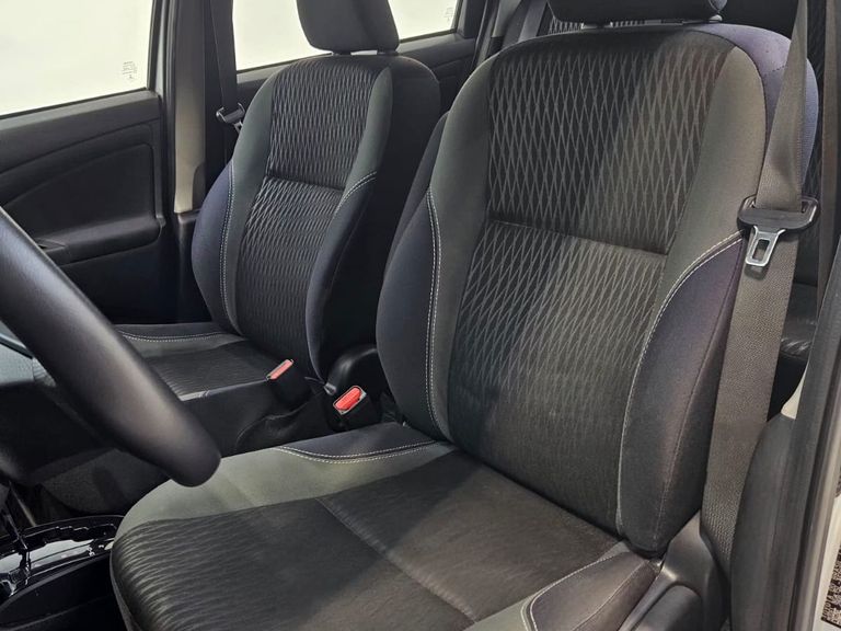 Toyota ETIOS XS Sedan 1.5 Flex 16V 4p Aut.