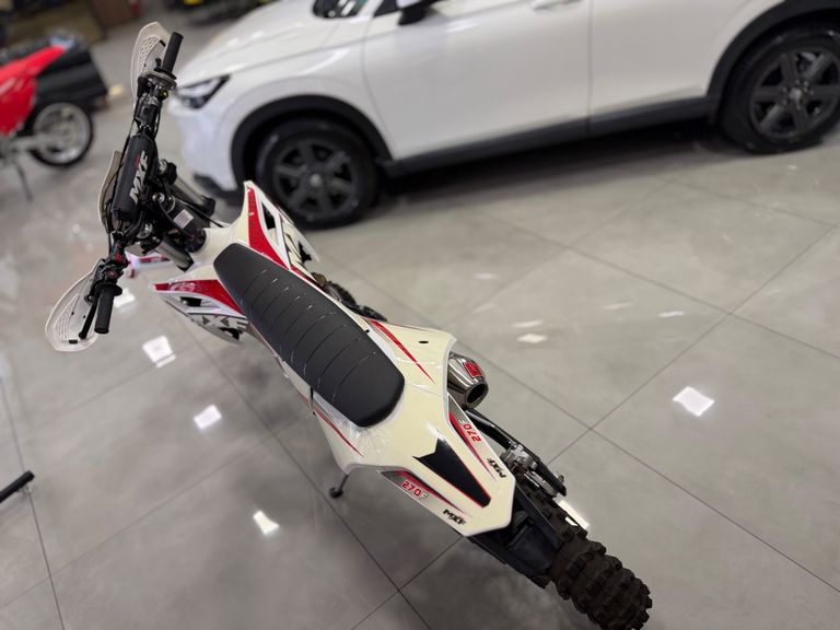 MXF MXF 270F