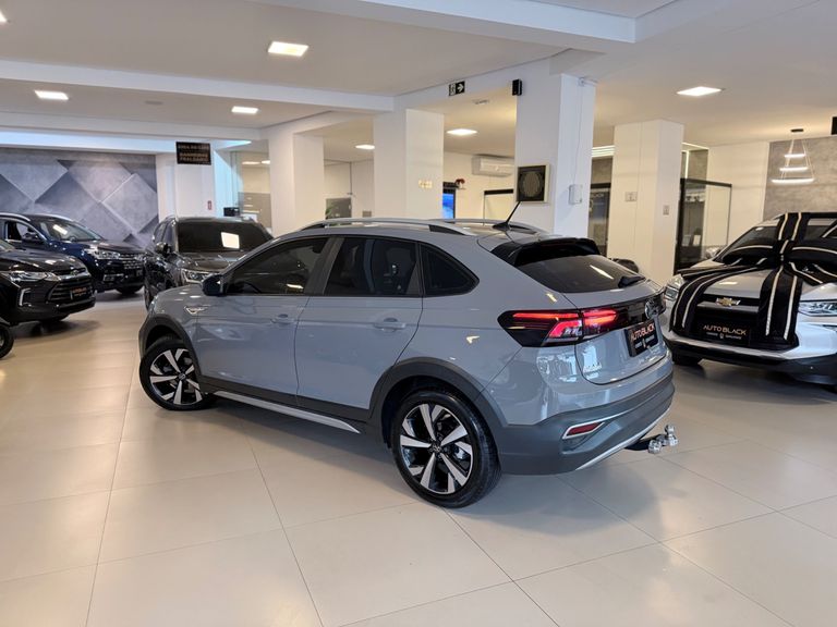 VolksWagen Nivus Highline 1.0 200 TSI Flex Aut.