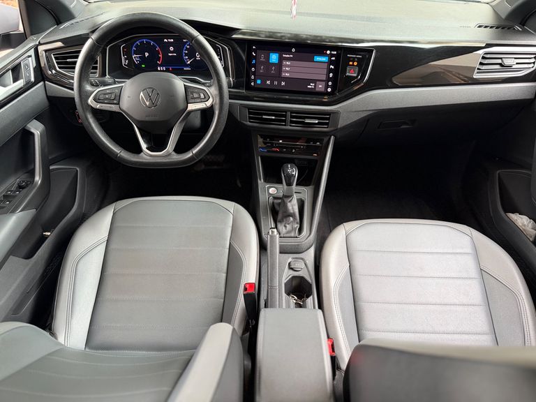 VolksWagen Nivus Highline 1.0 200 TSI Flex Aut.