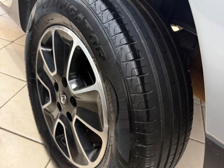 Renault DUSTER Dynamique 1.6 Flex 16V Aut.
