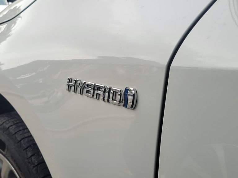 Toyota Corolla Altis 1.8 16V Aut. (Híbrido)