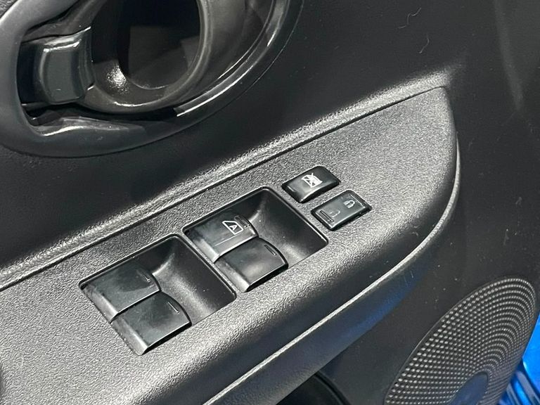 Nissan MARCH S 1.0 16V Flex Fuel 5p