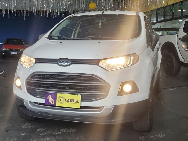 Ford EcoSport FREESTYLE 1.6 16V Flex 5p Aut.