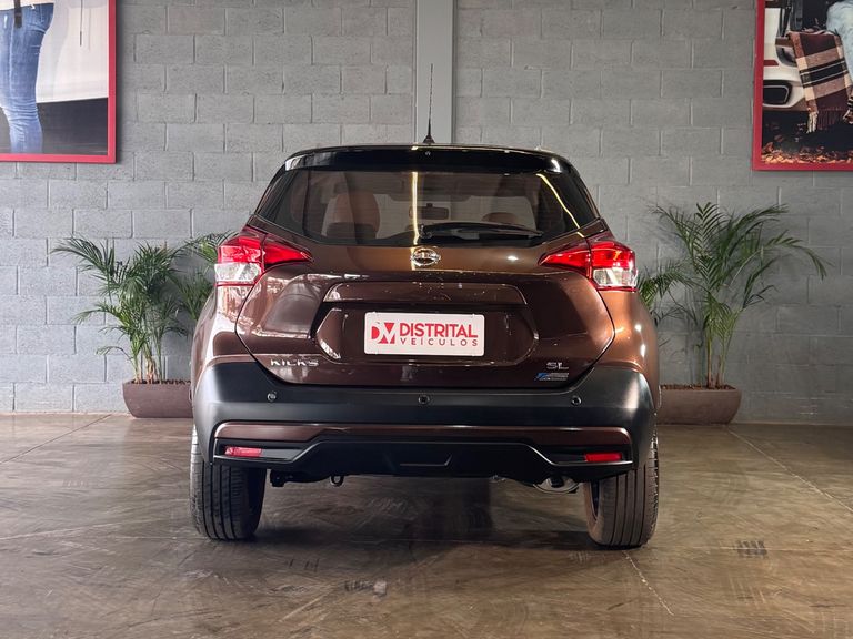Nissan KICKS SL 1.6 16V FlexStar 5p Aut.