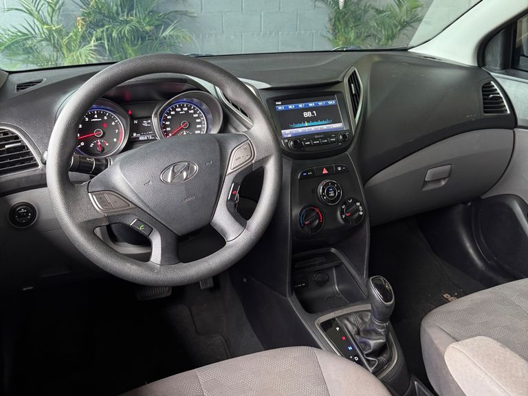 Hyundai HB20S C.Style/C.Plus1.6 Flex 16V Aut. 4p