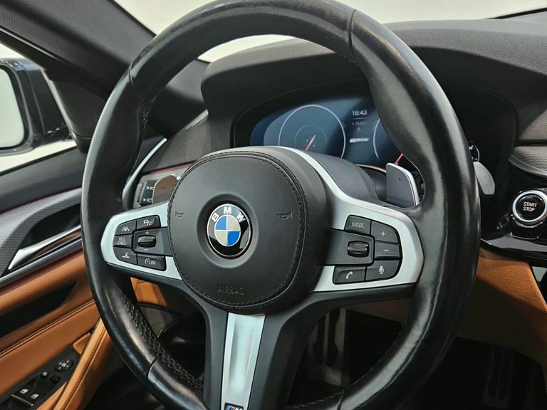 BMW 530e M Sport 2.0 Turbo Aut. (Híbrido)