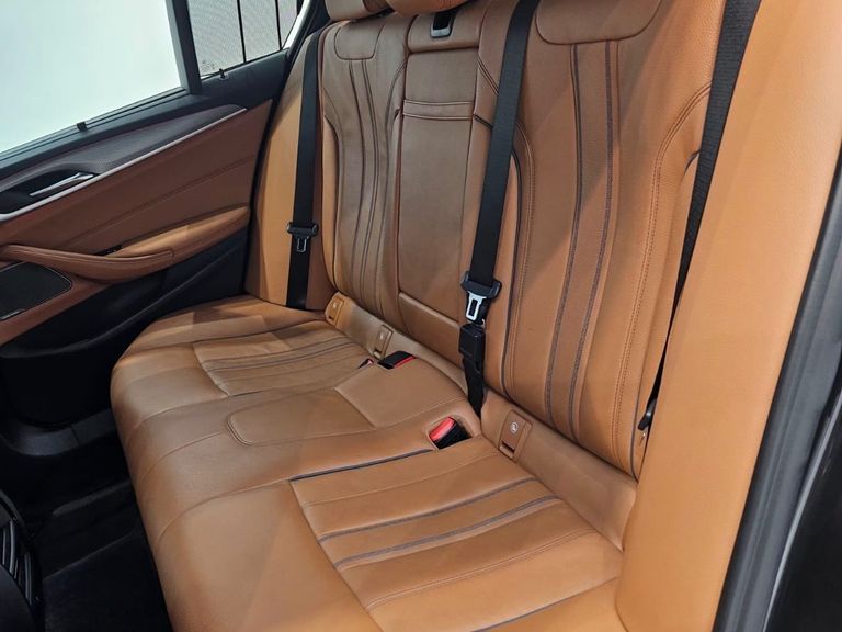 BMW 530e M Sport 2.0 Turbo Aut. (Híbrido)