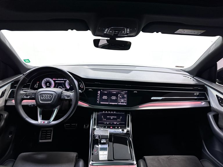 Audi Q8 Perf.Black 3.0 TFSI Quat. S-tr/(Híb.)