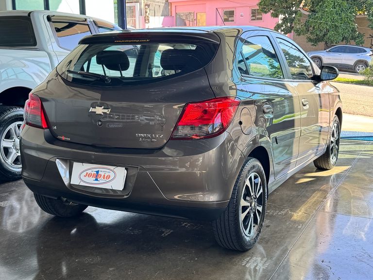 Chevrolet ONIX HATCH LTZ 1.4 8V FlexPower 5p Mec.