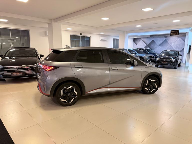 BYD Dolphin EV (Elétrico)