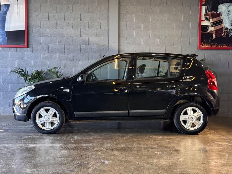 Renault SANDERO Privilège Hi-Flex 1.6 8V 5p