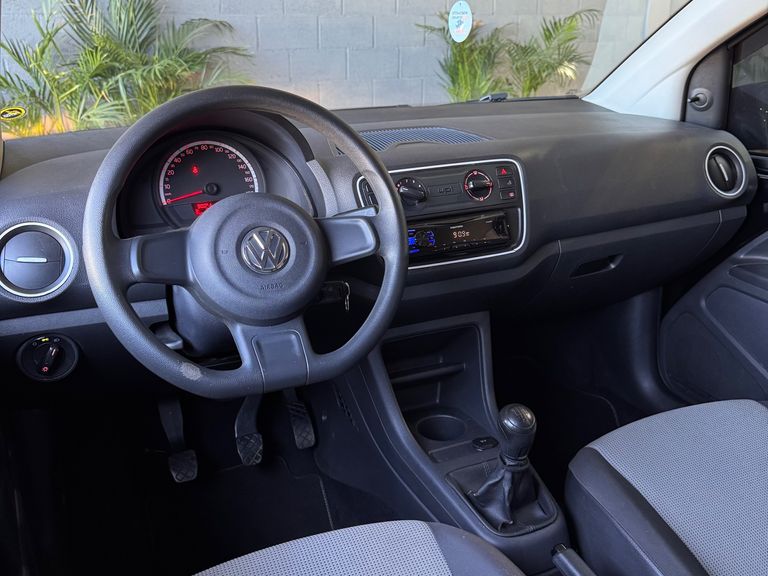 VolksWagen up! take 1.0 Total Flex 12V 5p
