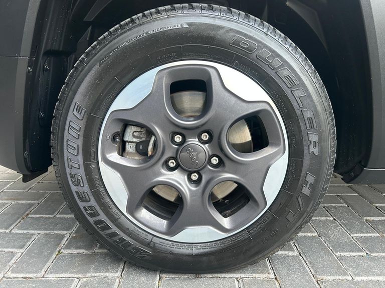 Jeep Renegade Sport 1.8 4x2 Flex 16V Aut.