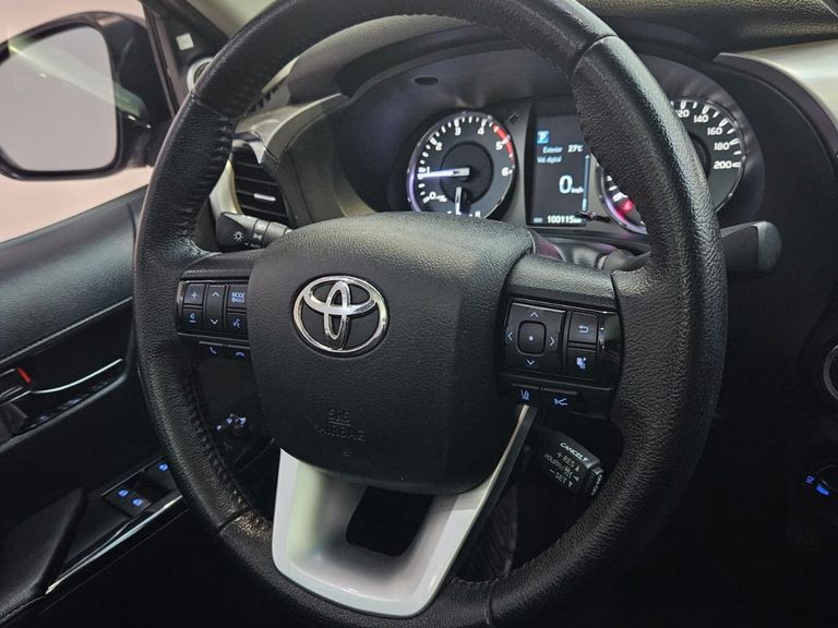 Toyota Hilux CD SRX 4x4 2.8 TDI 16V Diesel Aut.