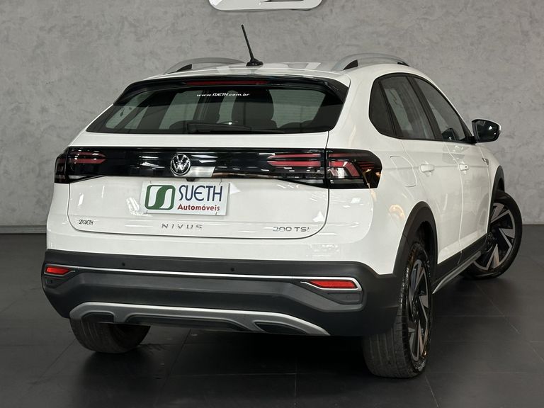 VolksWagen Nivus Highline 1.0 200 TSI Flex Aut.