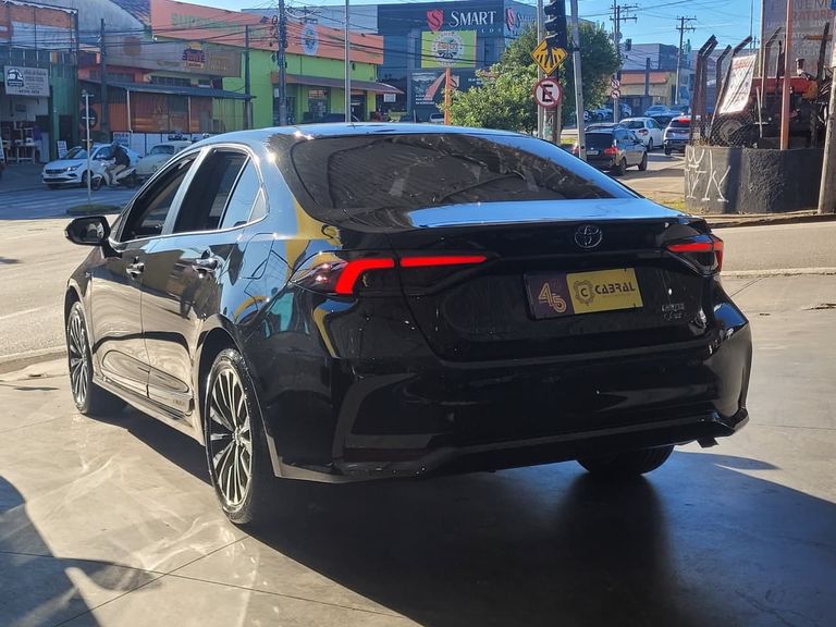 Toyota Corolla Altis Prem. 1.8 Aut. (Híbrido)