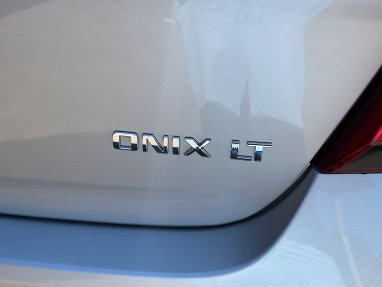 Chevrolet ONIX HATCH LT 1.4 8V FlexPower 5p Mec.