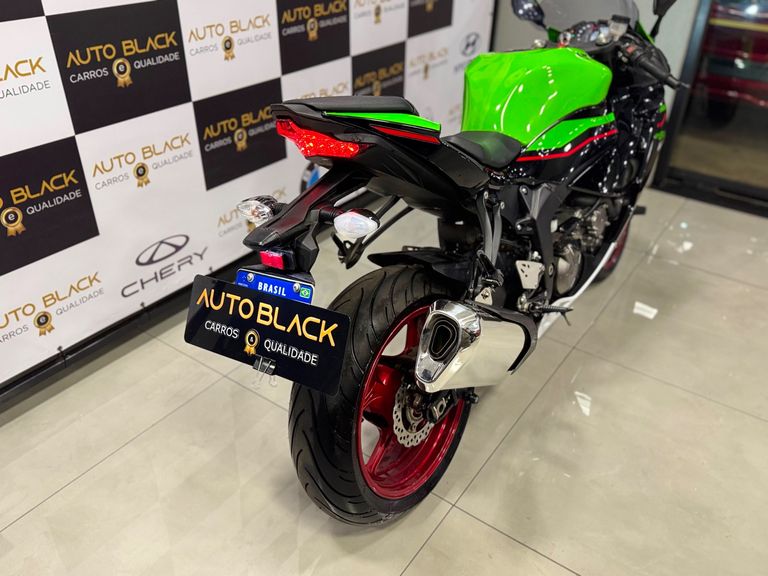 KAWASAKI NINJA ZX-6R 636cc