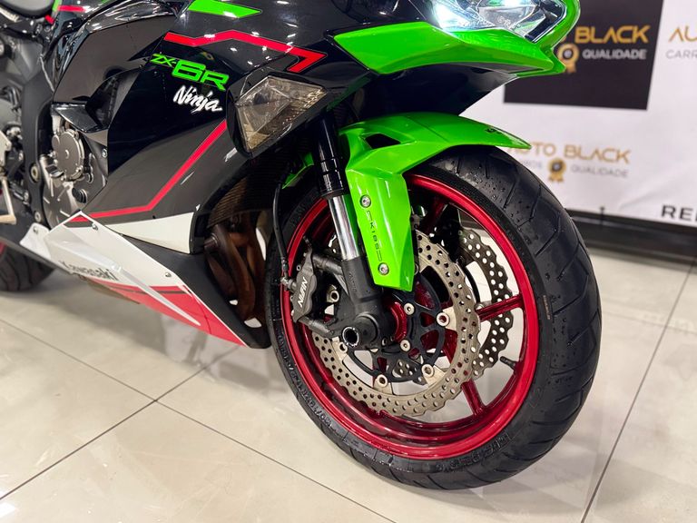 KAWASAKI NINJA ZX-6R 636cc