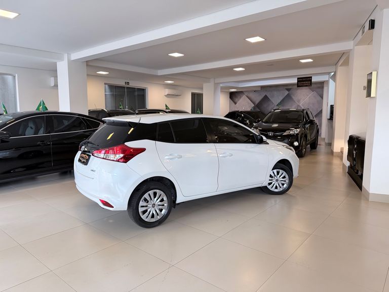Toyota YARIS XL 1.5 Flex 16V 5p Aut.