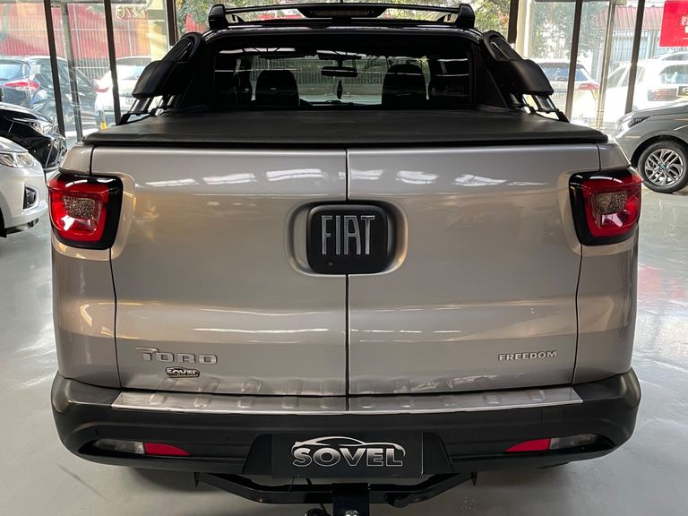 Fiat Toro Freedom 1.8 16V Flex Aut.