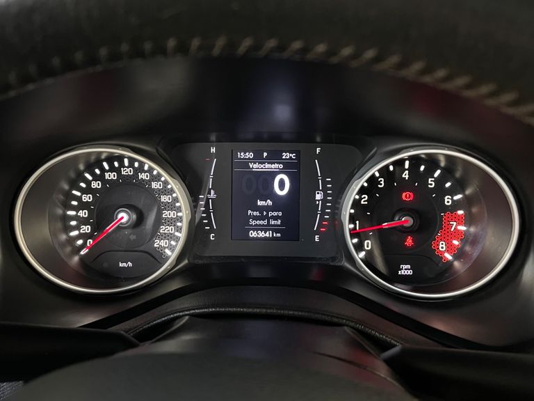 Fiat Toro Freedom 1.8 16V Flex Aut.