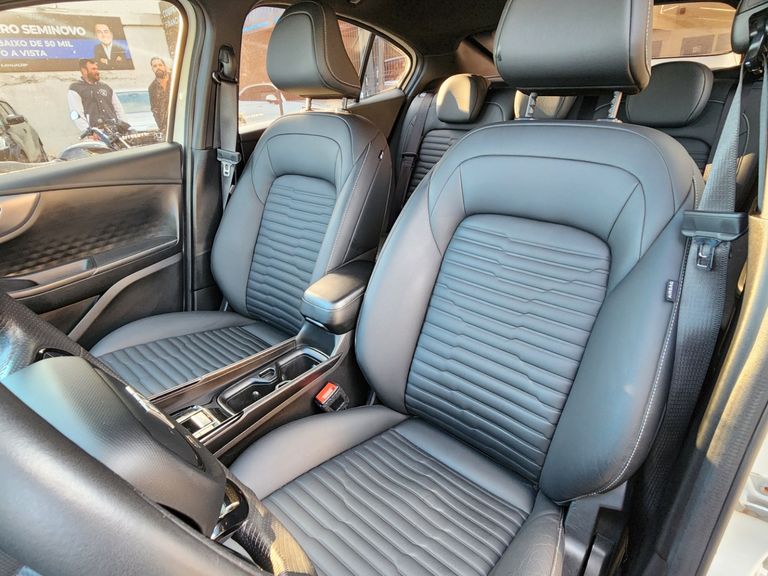 Fiat Fastback Limited Ed.1.3 270 T.Flex Aut.