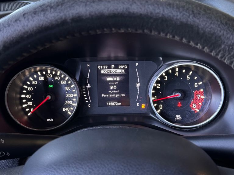 Fiat Toro Freedom 1.8 16V Flex Aut.