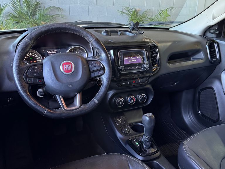 Fiat Toro Freedom 1.8 16V Flex Aut.