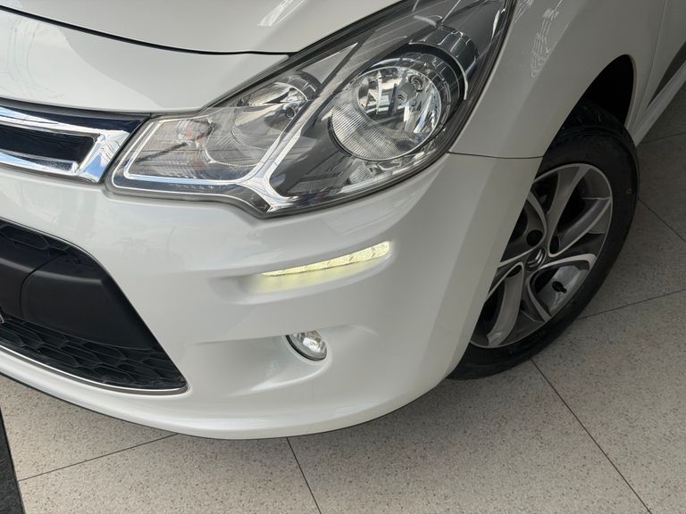 Citroën C3 Tendance 1.5 Flex 8V 5p Mec.