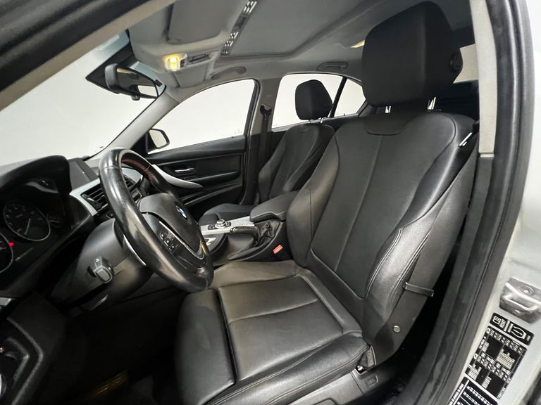 BMW 320iA 2.0 Turbo/ActiveFlex 16V/GP  4p
