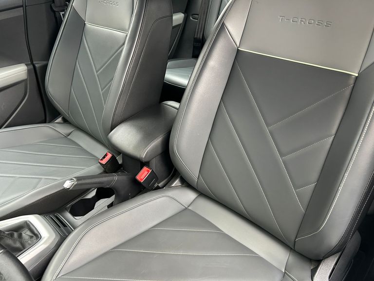 VolksWagen T-Cross Comfor. 200 TSI 1.0 Flex 5p Aut.