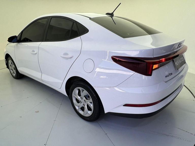 Hyundai HB20S Comfort Plus 1.0 Flex 12V Mec.