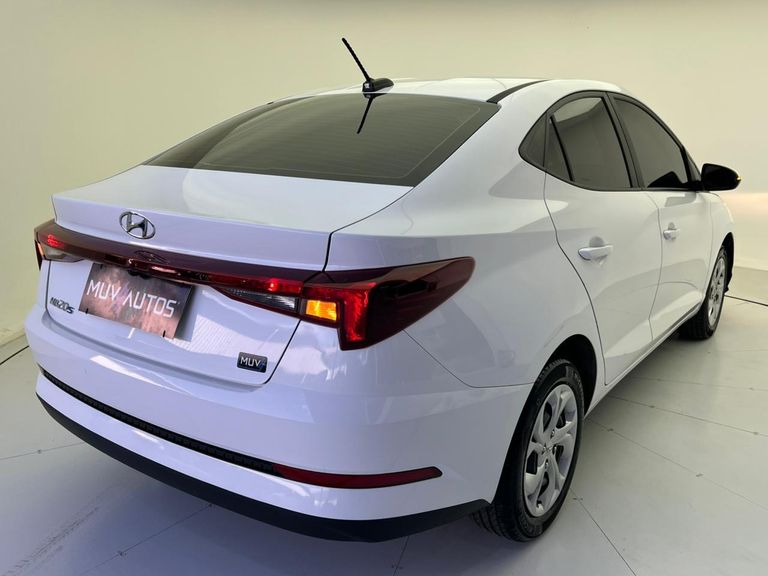 Hyundai HB20S Comfort Plus 1.0 Flex 12V Mec.