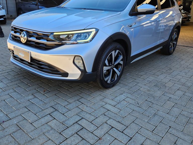 VolksWagen Nivus Highline 1.0 200 TSI Flex Aut.