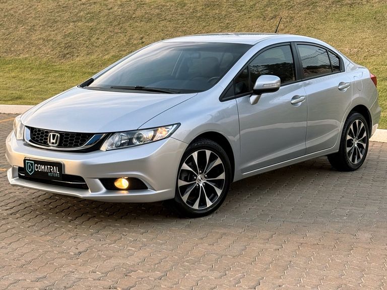 Honda Civic Sedan LXR 2.0 Flexone 16V Aut. 4p