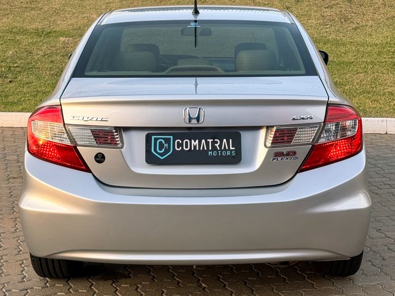 Honda Civic Sedan LXR 2.0 Flexone 16V Aut. 4p