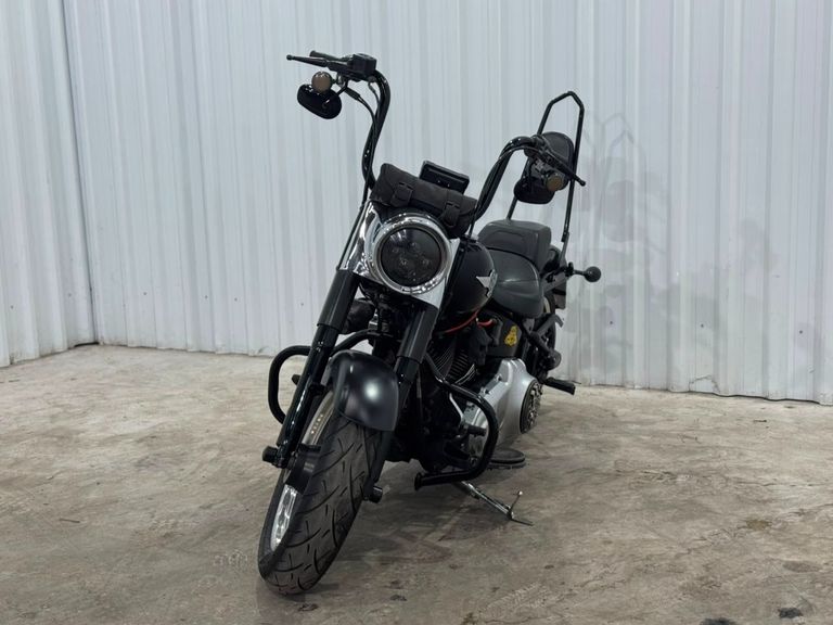 Harley FAT BOY FLSTF