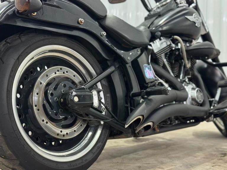Harley FAT BOY FLSTF